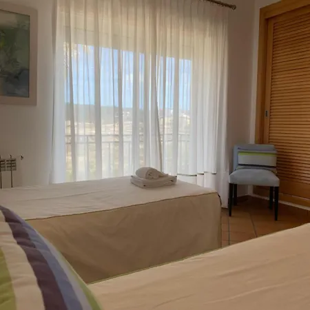 Apartamento T2 Vista Mar Обидуш